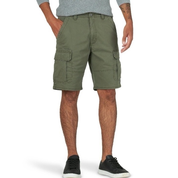 Wrangler Other - Wrangler | Men's Relaxed Fit Camo Green Cargo Shorts Stretch 10" Inseam Size 46